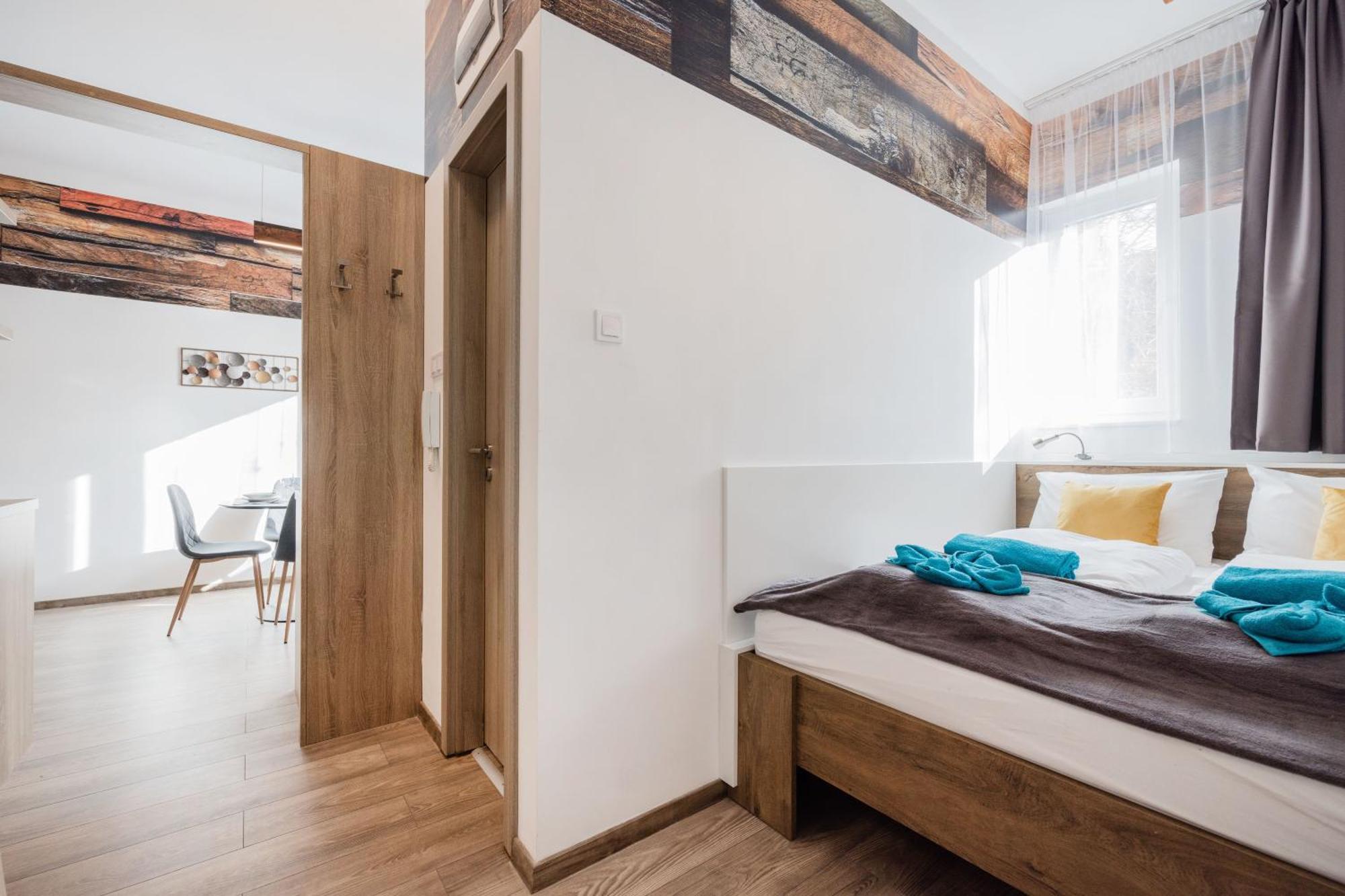 Elemental Retreats - Wood & Water Studios Budapesta Exterior foto