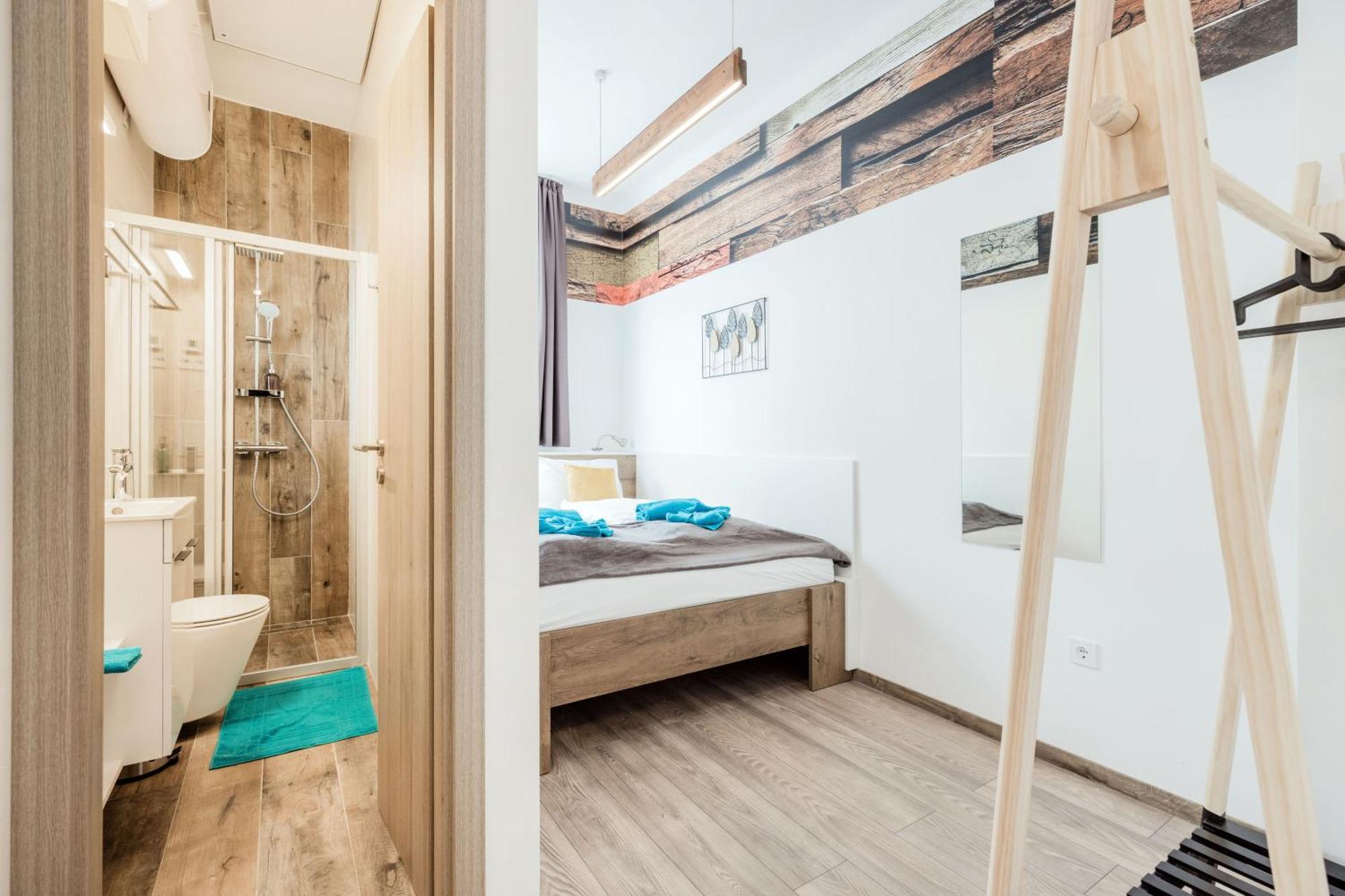 Elemental Retreats - Wood & Water Studios Budapesta Exterior foto
